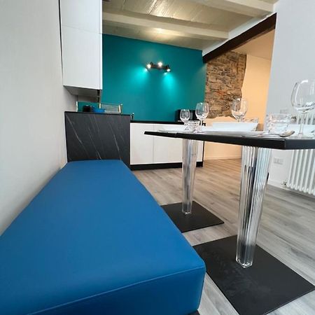 Blue Sapphire Como Cozy Flat In Center Of City Appartement Buitenkant foto